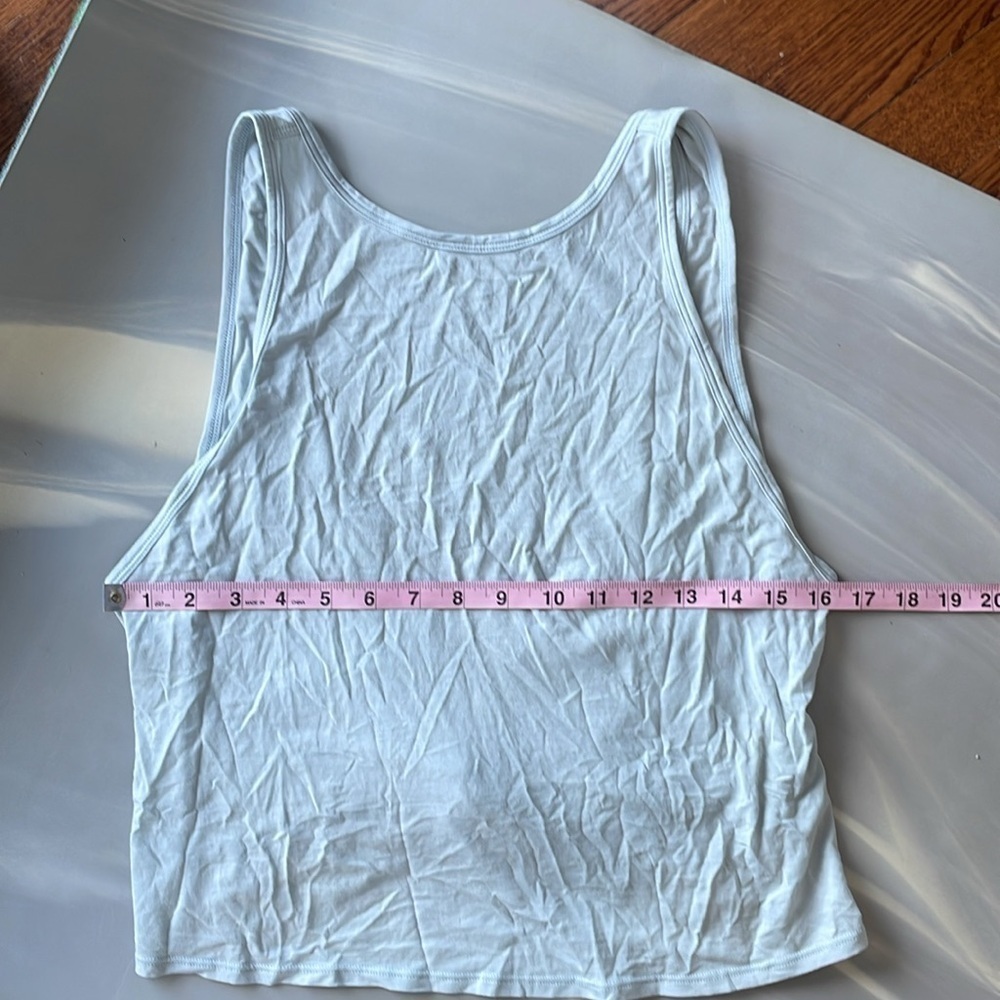 Lululemon I S - Picture 2 of 11